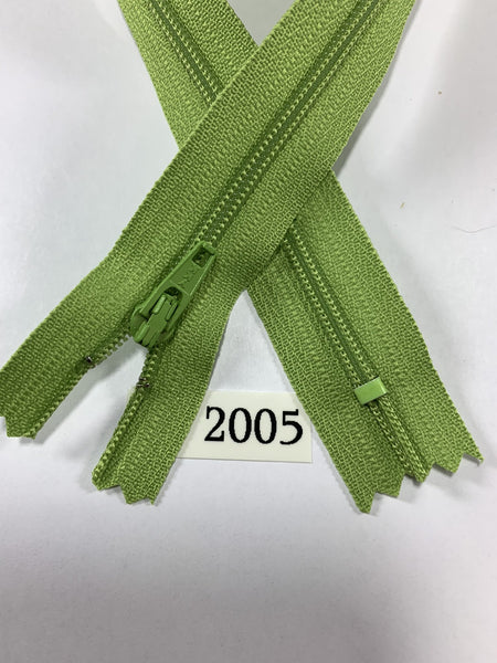 YKK-02005 Exclusive Peridot Green