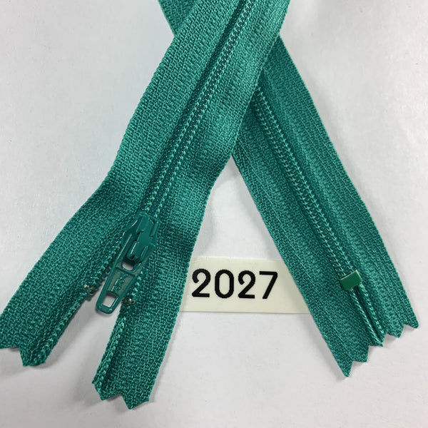 YKK-02027 Exclusive Bright Gemstone Green